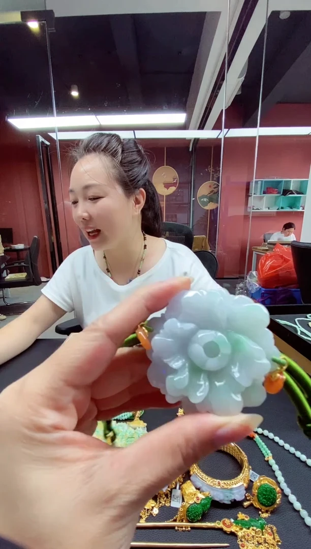 翡翠未镶嵌颈饰翡翠手串