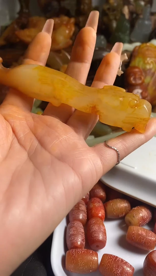 未镶嵌岫岩老玉（透闪石质玉）挂件未镶嵌