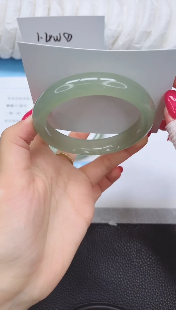 未镶嵌手镯石英质玉143-61.9