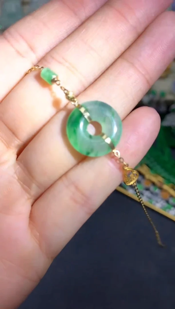 【闪购商品】翡翠手链18K金镶嵌307中国好珍宝