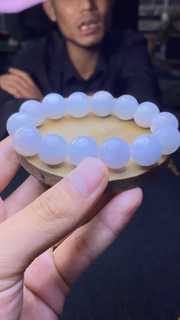 定制翡翠未镶嵌天然缅甸A货翡翠，多样性发货，拍一发一