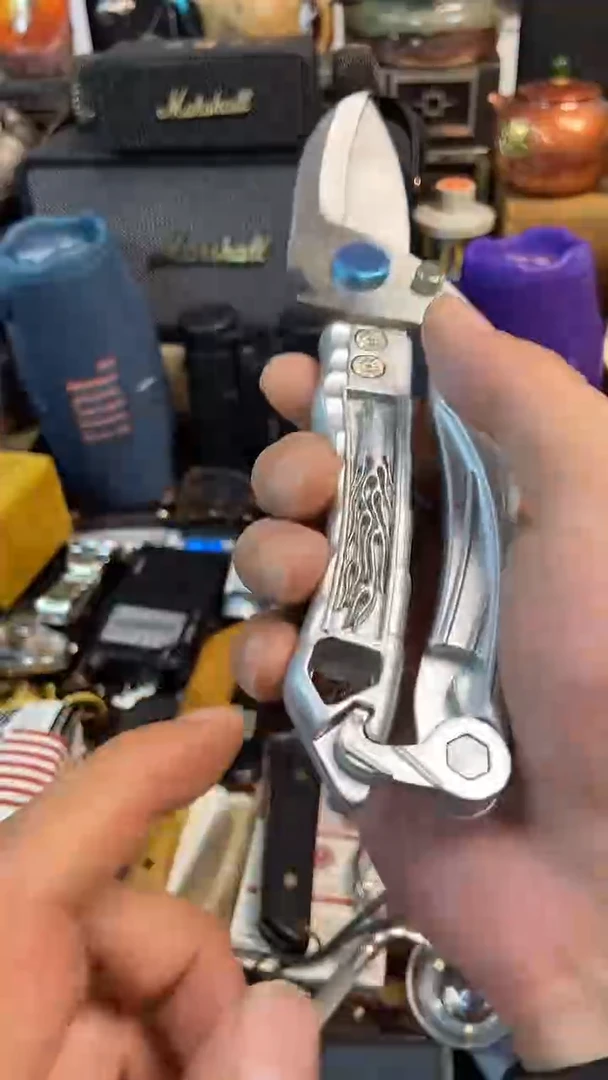 瓷片闪购商品，如图所示