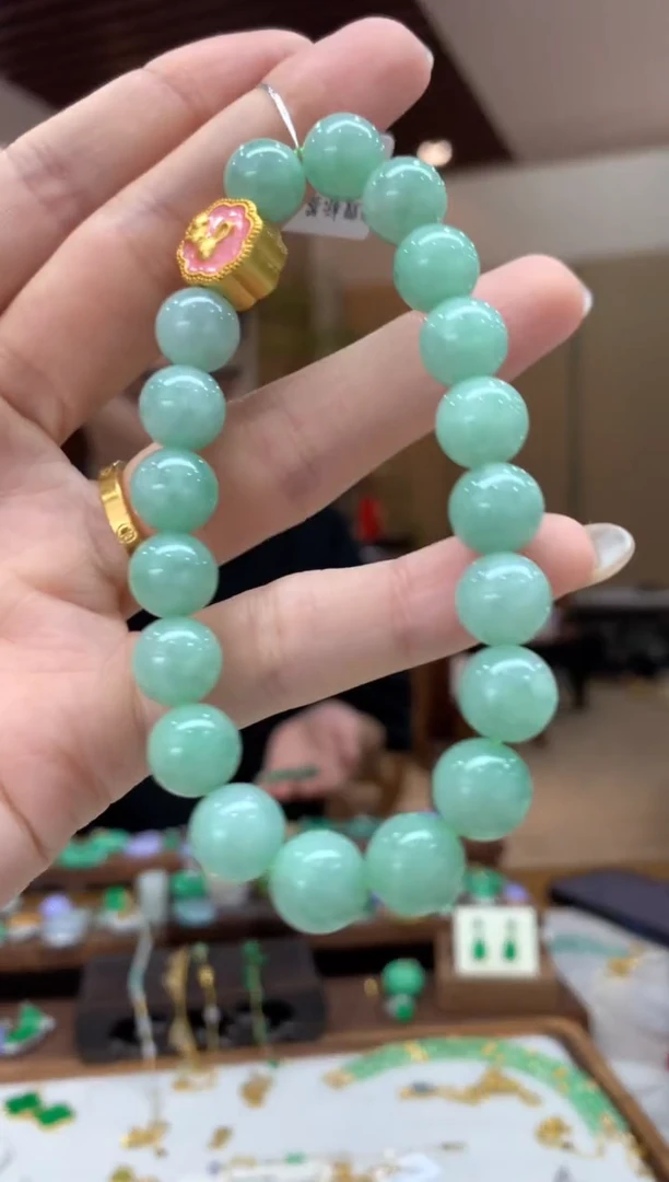未镶嵌手串翡翠手串