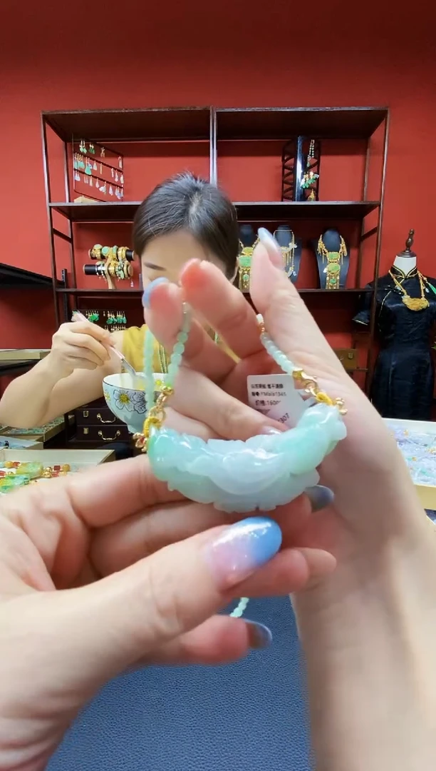 颈饰未镶嵌翡翠翡翠吊坠