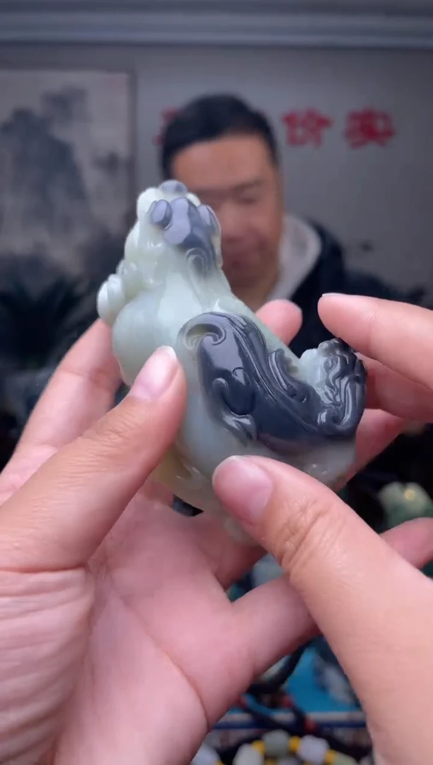 未镶嵌和田玉挂件1