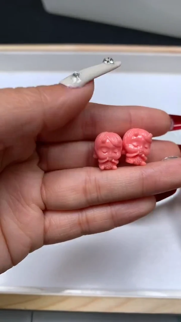 未镶嵌散珠拼合珍珠（马贝珠）C657女 皇 贝 小 龙 女2个5元