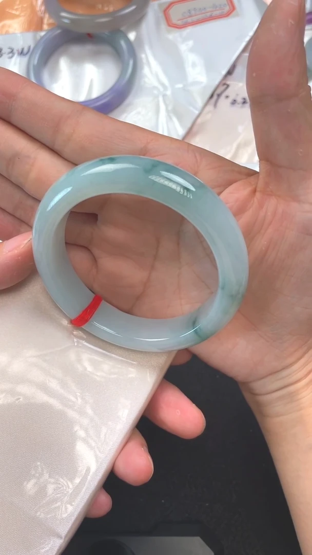 翡翠手镯未镶嵌56.9#泥鳅背/平/2