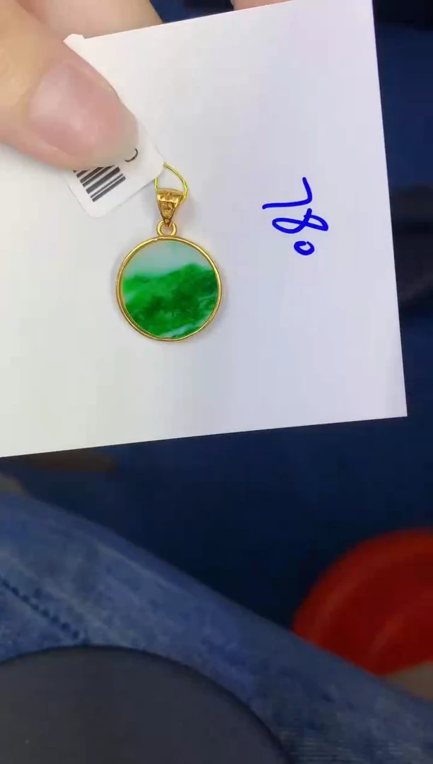 颈饰未镶嵌翡翠缅甸天然翡翠A货