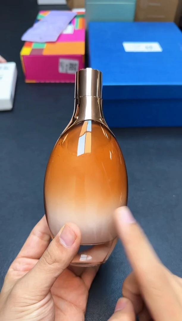 瓷片全新正品一件不留@@WR42