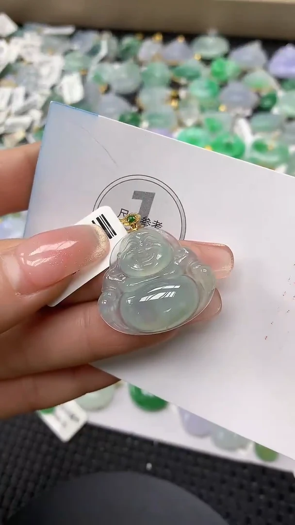 颈饰18K金镶嵌翡翠a货支持复检百元以上9元证书费自理