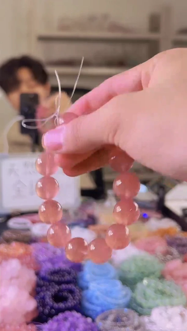 【闪购商品】水晶手链未镶嵌小凯总-草莓水蜜桃