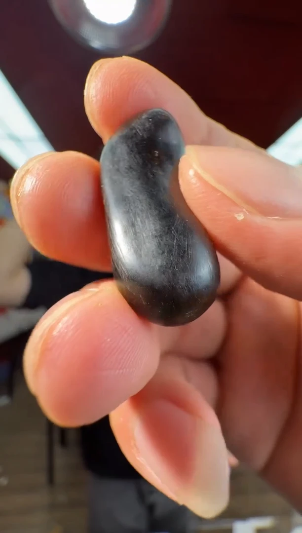 沉香吊坠q49富国岛多样性发一