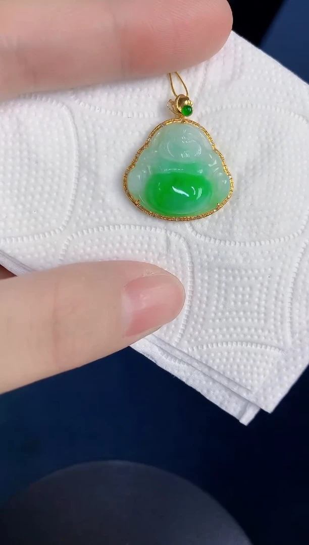颈饰18K金镶嵌翡翠天然翡翠缅甸A货