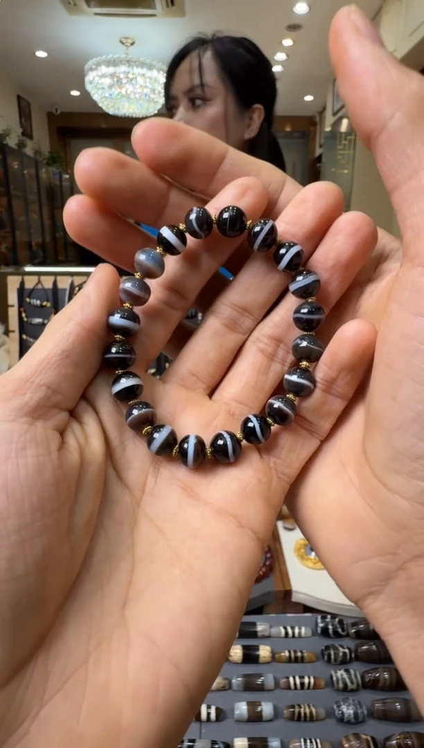 【闪购商品】玛瑙/玉髓珠宝半成品未镶嵌玛瑙珠手串