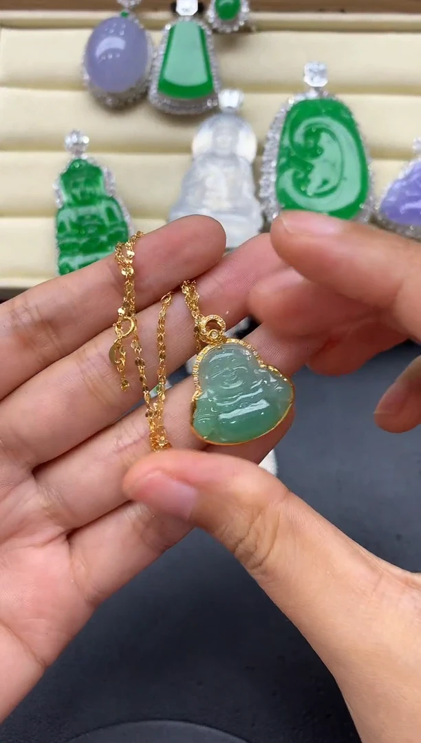 翡翠18K金镶嵌颈饰214-中国好珍宝