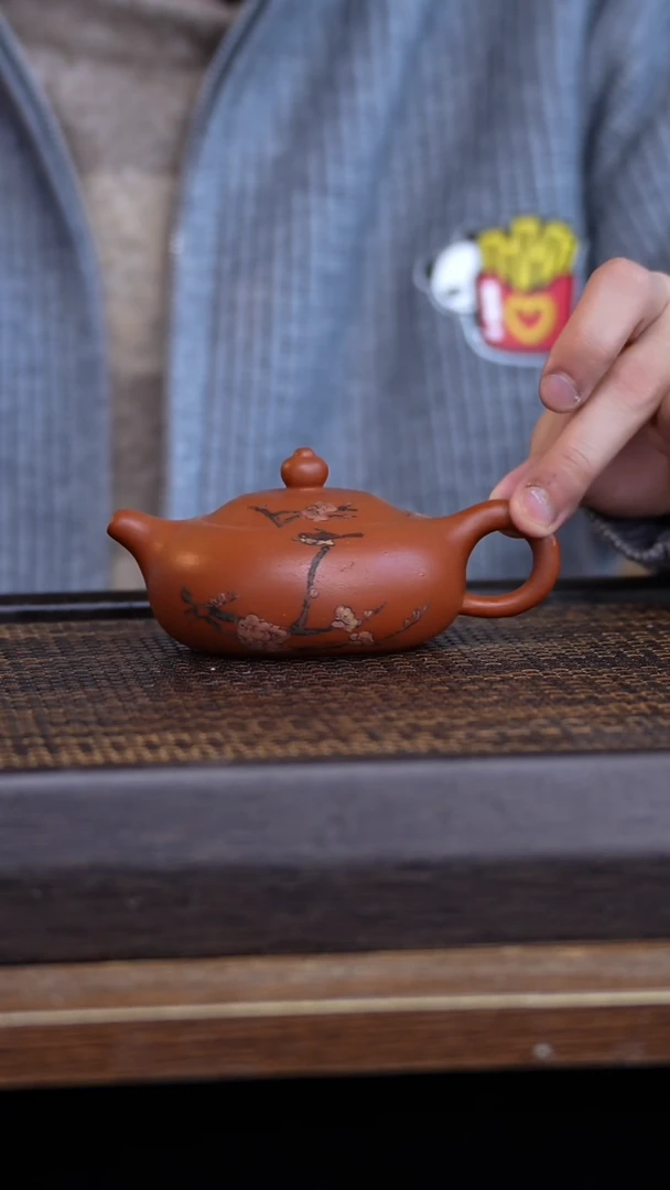 【闪购商品】紫砂茶壶145679845646