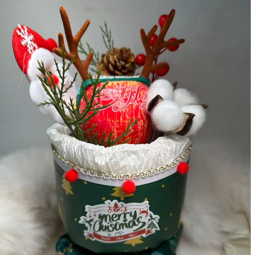 批发圣诞节圣诞绿小香风平安夜花束创意水果店鲜花店摆摊