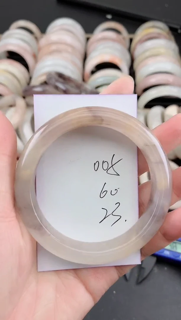 未镶嵌手镯石英质玉（金丝玉）005