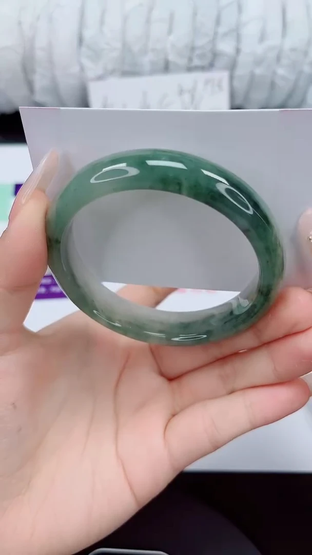 石英质玉手镯未镶嵌119-57/58