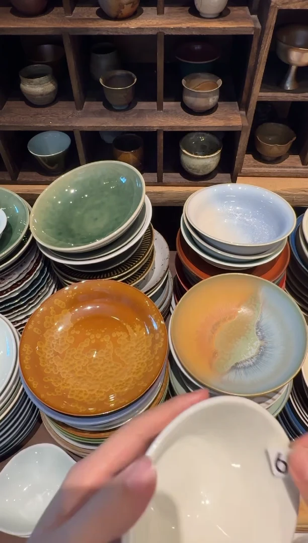 瓷e**e600定白草木灰小碗2个