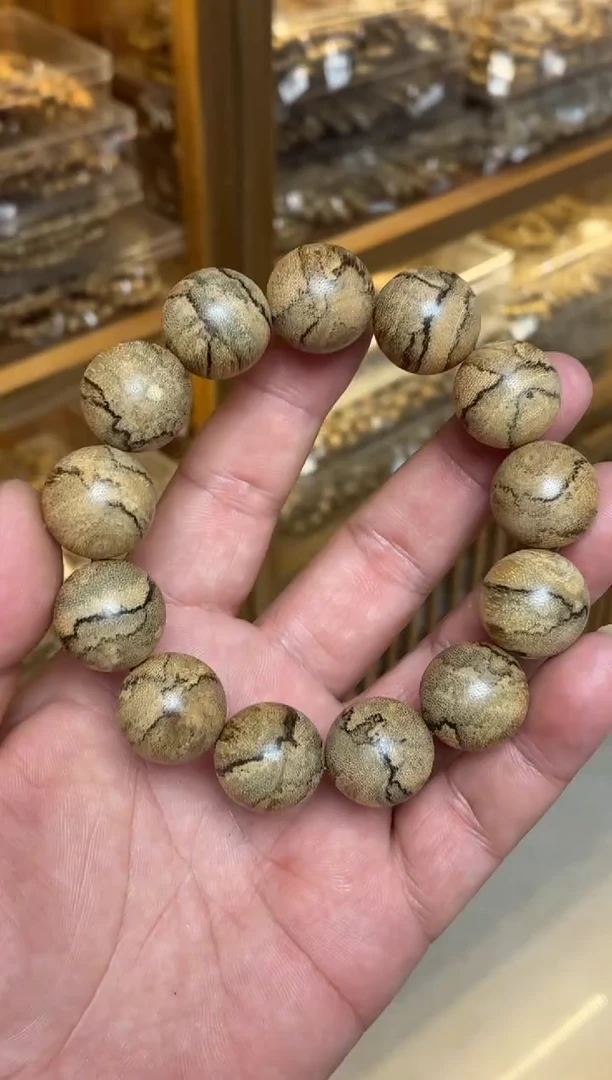 沉香手串 达拉干圆珠单圈虎皮纹1.9+多样性发其一28