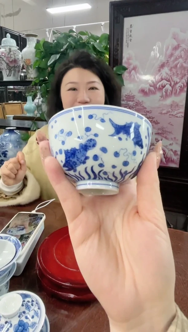 【闪购商品】006陶瓷供应链青花鱼藻纹画带内绘鸡心杯