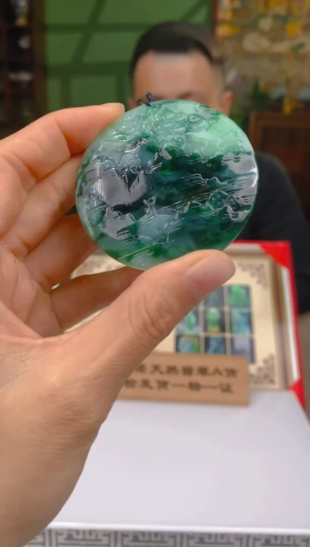 未镶嵌定制翡翠2025112129