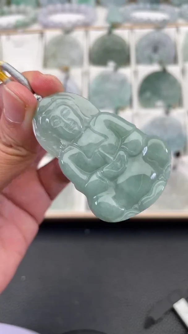 颈饰未镶嵌翡翠天然缅甸翡翠A货301