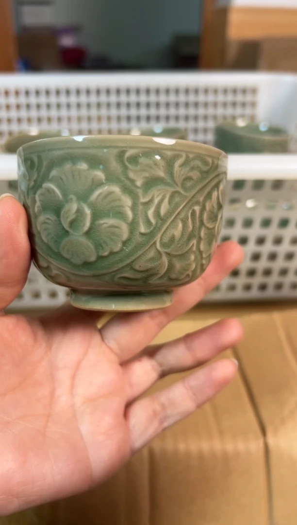 陶瓷耀州窑秘色缠枝牡丹茶杯微瑕特价1只