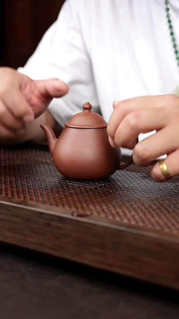 茶壶紫砂底槽清秋水