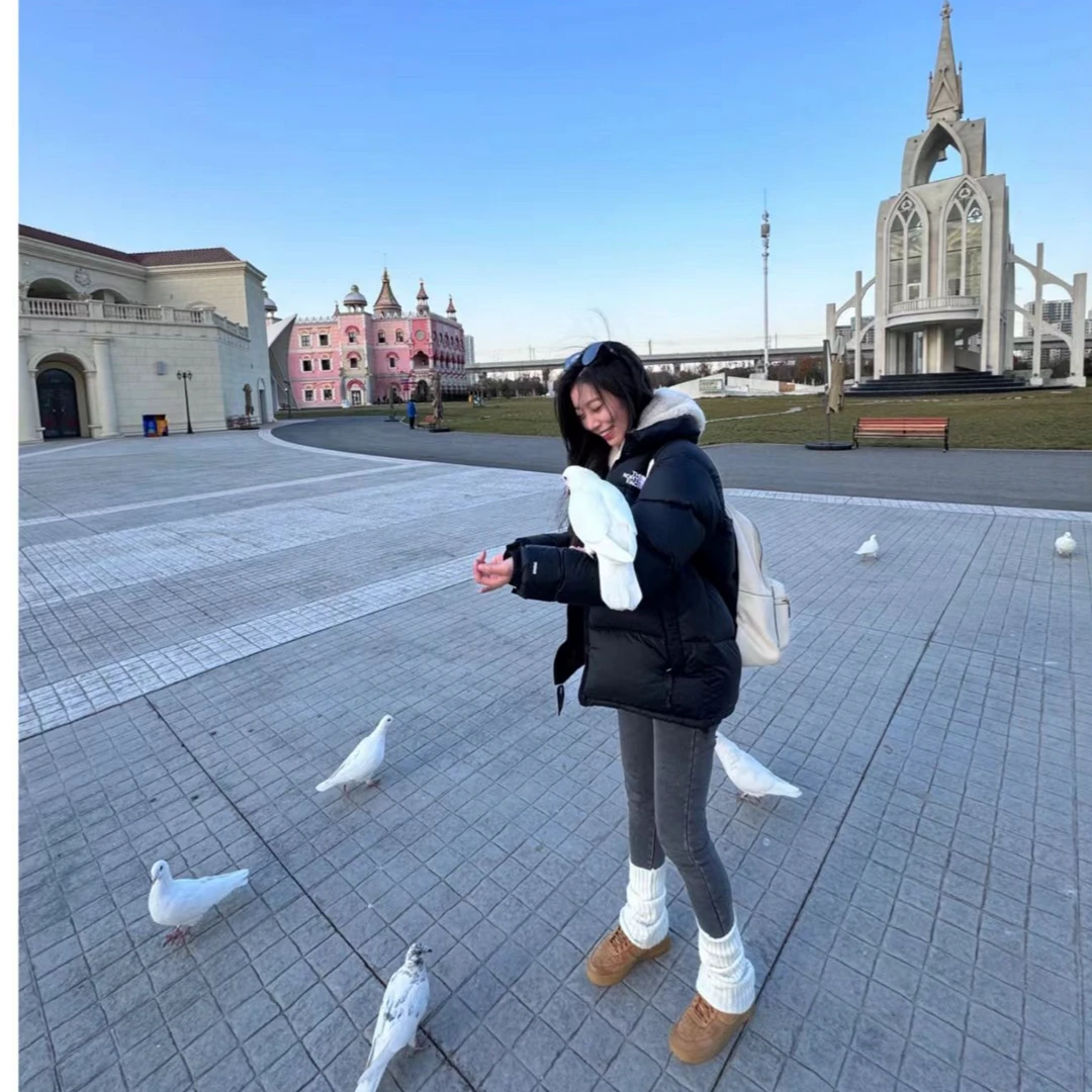 1996（撤柜）清仓秋冬男女情侣款加厚收口休闲运动服女羽绒