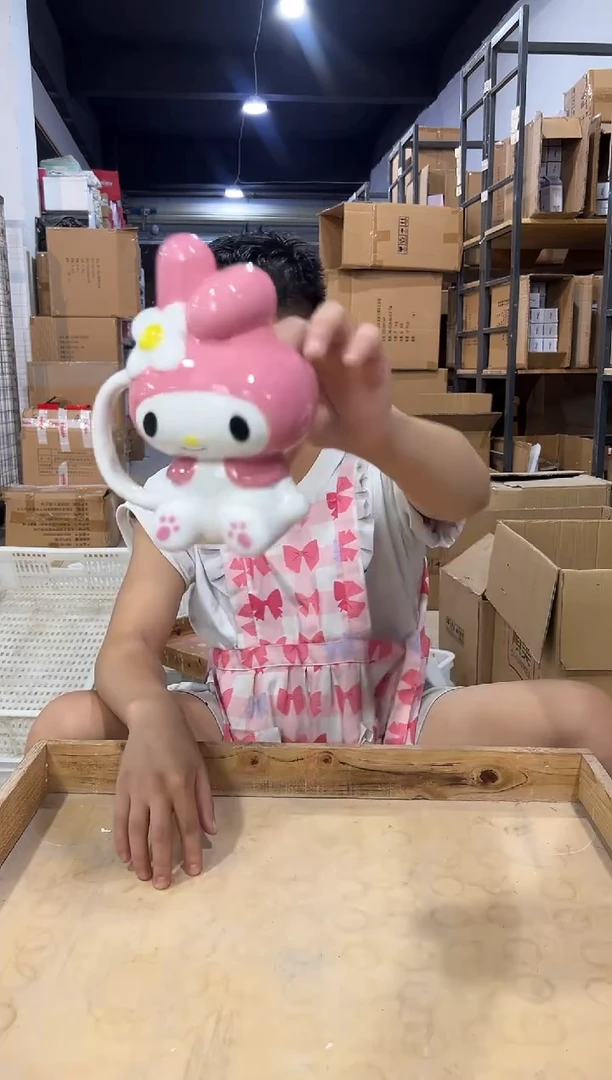 瓷片美乐蒂全身杯