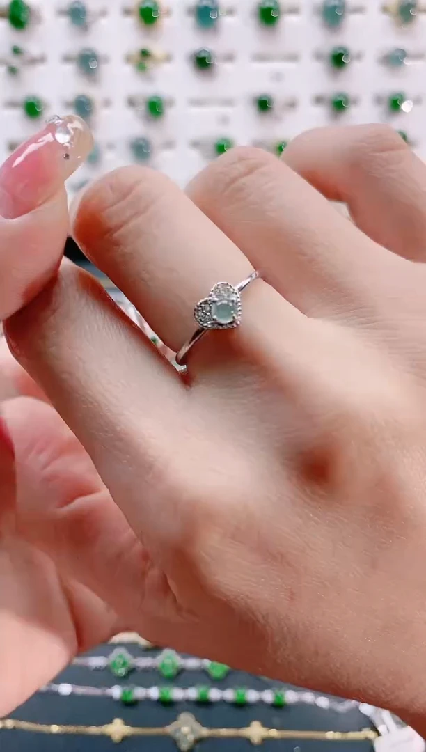 【闪购商品】翡翠戒指银S925镶嵌天然翡翠