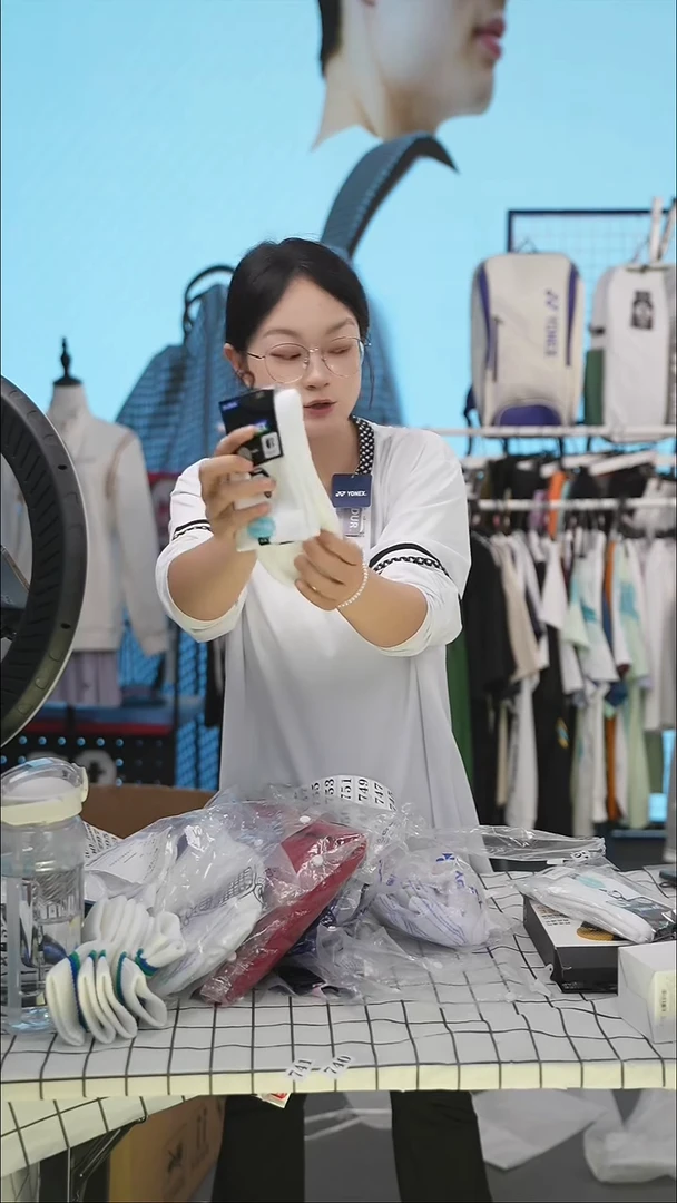 742号清仓衣服，不退不换！！！熊猫袜子女款