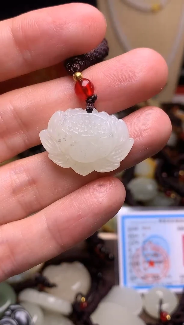 颈饰未镶嵌和田玉新疆料青海料清水和田玉吊坠