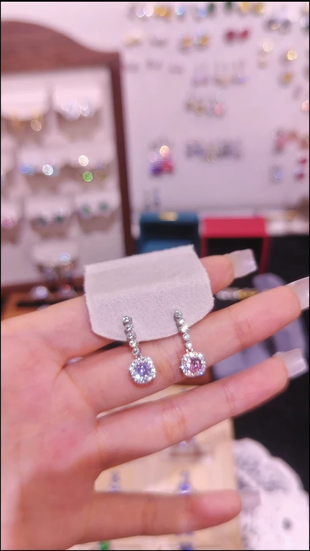 合金无紫色耳饰