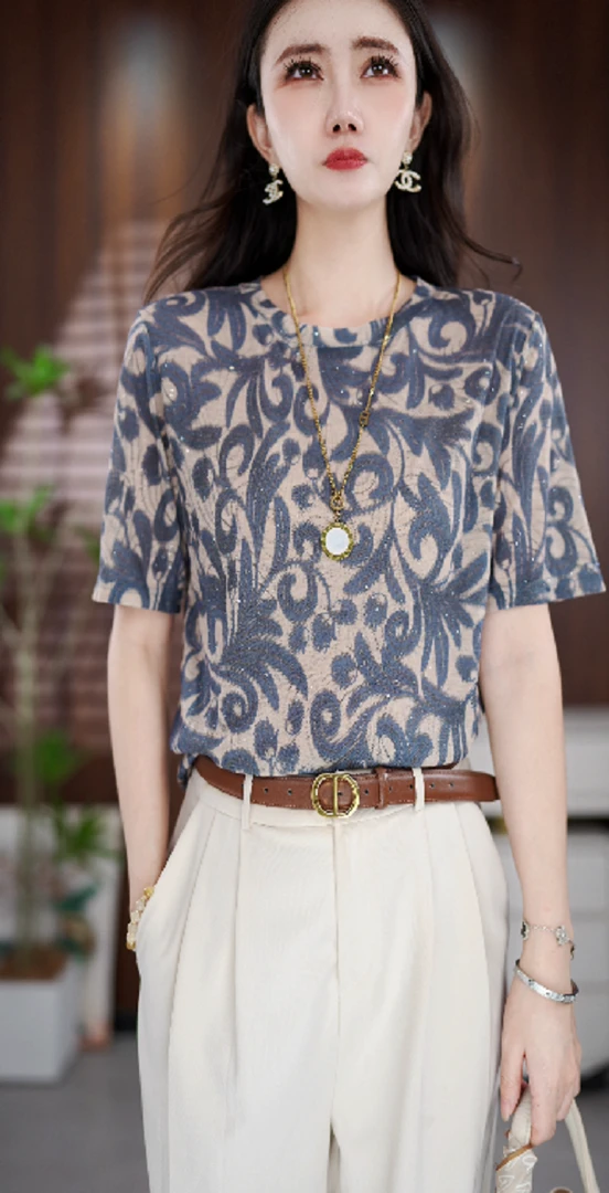 XT1307新款时尚百搭气质宽松减龄上衣-悠悠