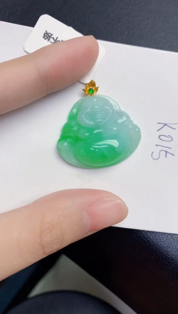 颈饰18K金镶嵌翡翠天然翡翠缅甸A货