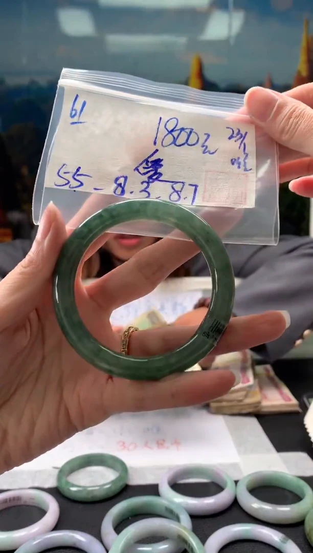 【闪购商品】翡翠手镯未镶嵌翡翠手镯 下单联系小耳机#61