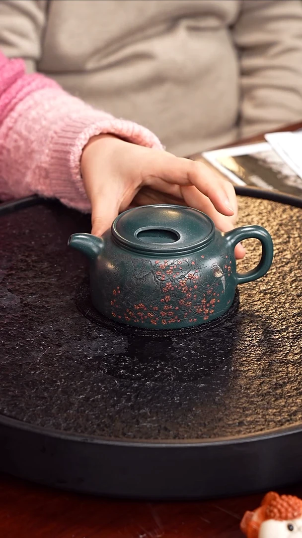 茶壶紫砂吴小楣 牛盖莲子67 绿泥 320毫升 黎雄才 配赏盘（四选一）