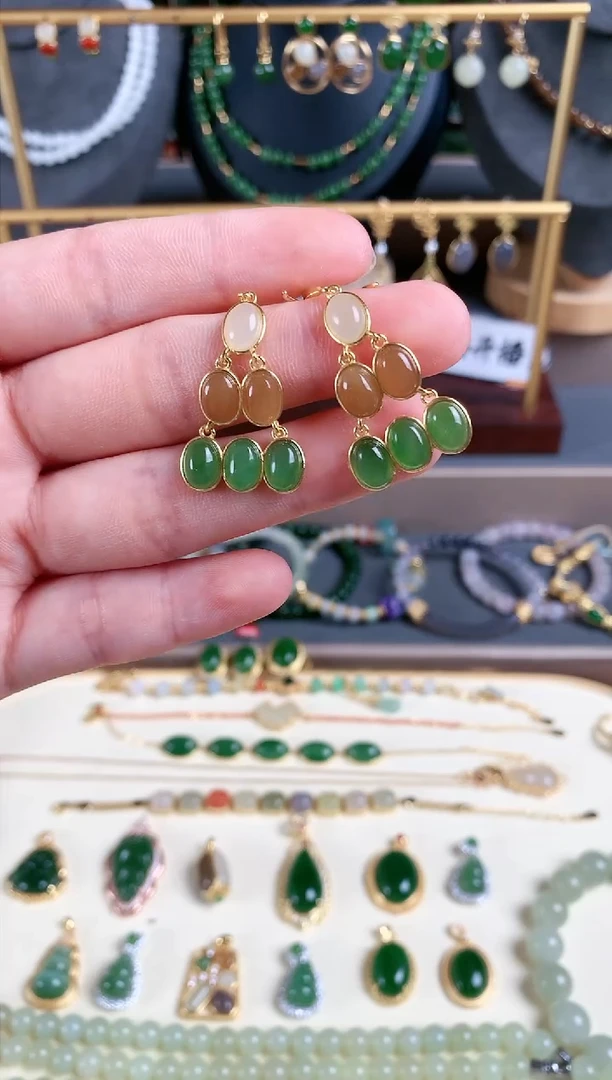 银S925镶嵌和田玉耳饰1