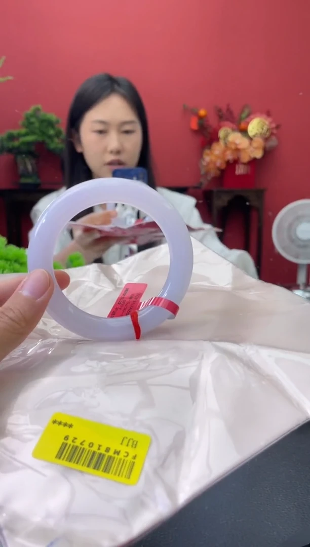 未镶嵌手镯翡翠昆****弟1