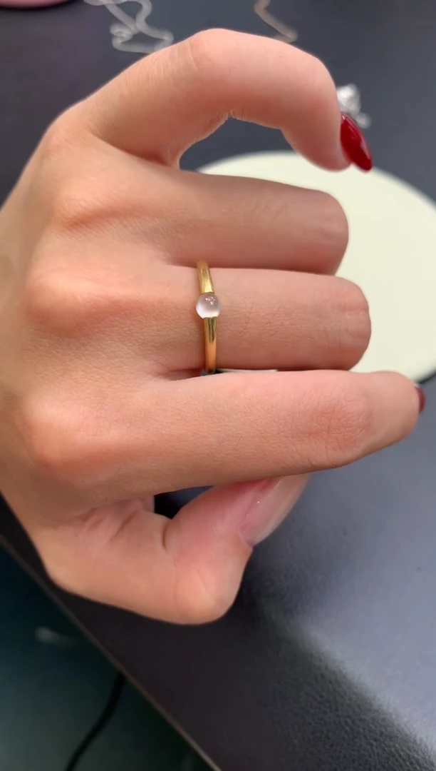 颈饰18K金镶嵌翡翠48小时鉴赏期 退货不扣服务费