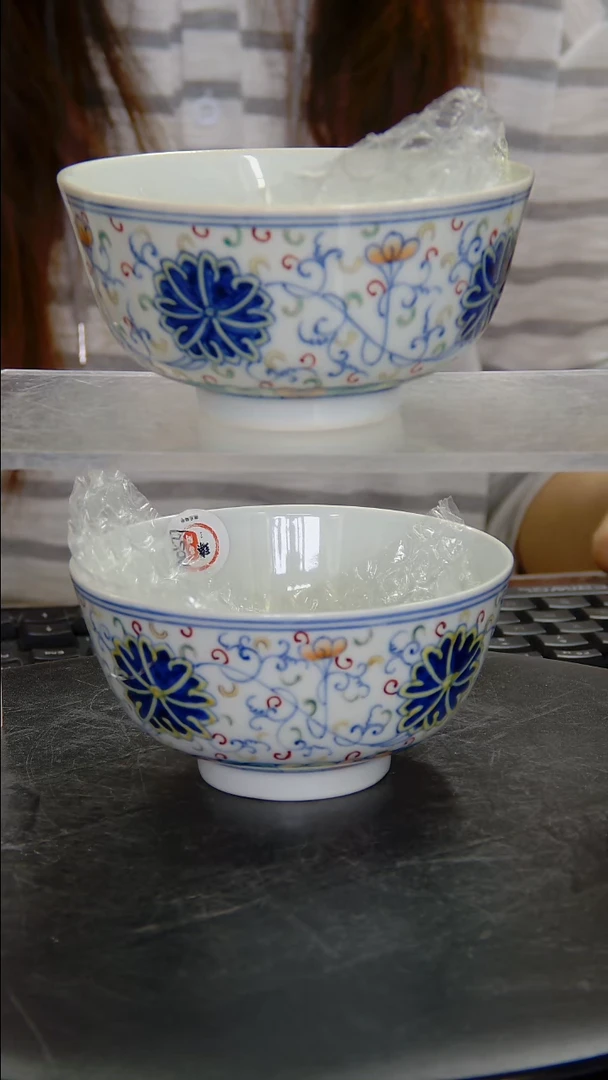 碗斗彩缠枝莲纹碗（八件套）#527#