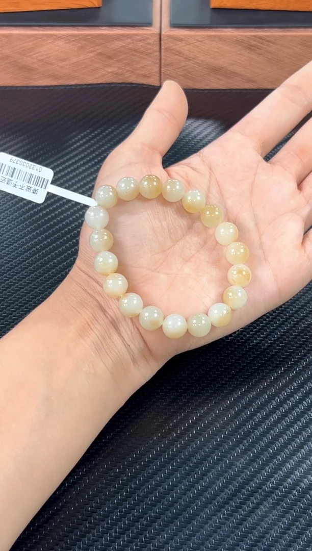 未镶嵌手串和田玉且末金山微色差卡10MP