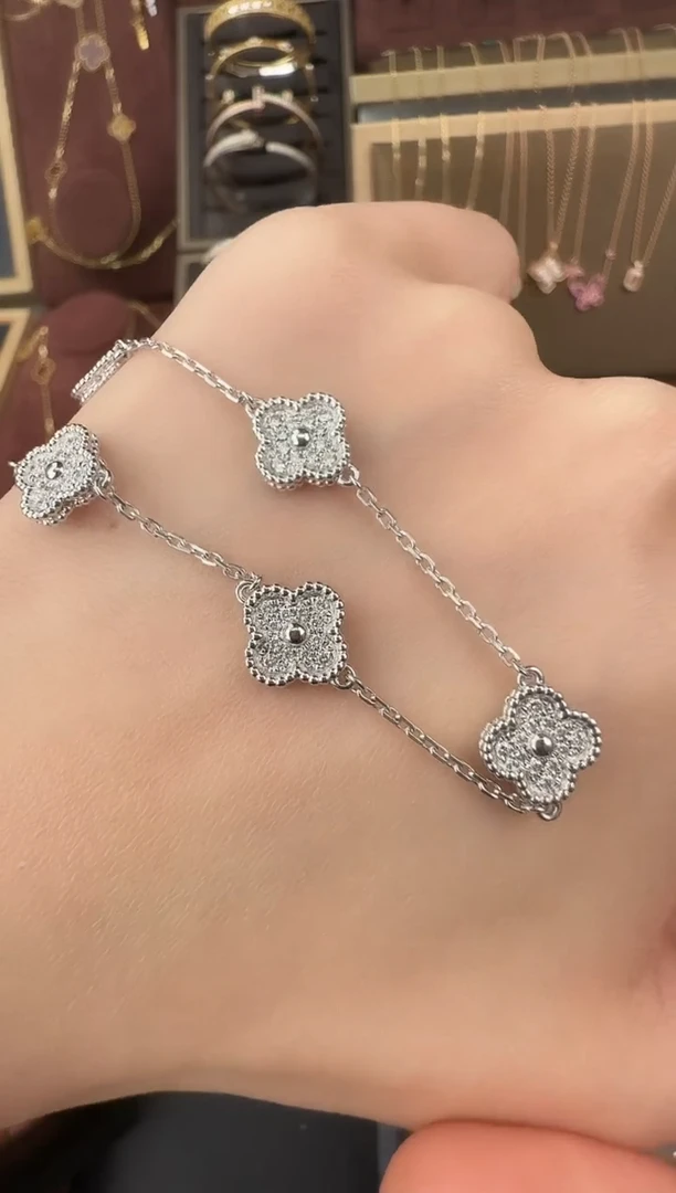 【闪购商品】钻石手链18K金镶嵌满钻小六花手链【7克多】