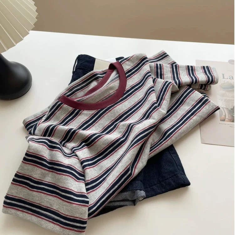 清仓福利【落霞提花】显白配色肌理感条纹显瘦短袖棉T