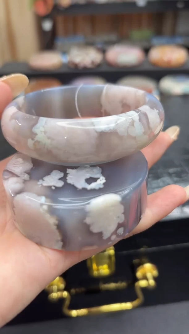 未镶嵌手镯石英质玉C294(61圈赠送镯心)