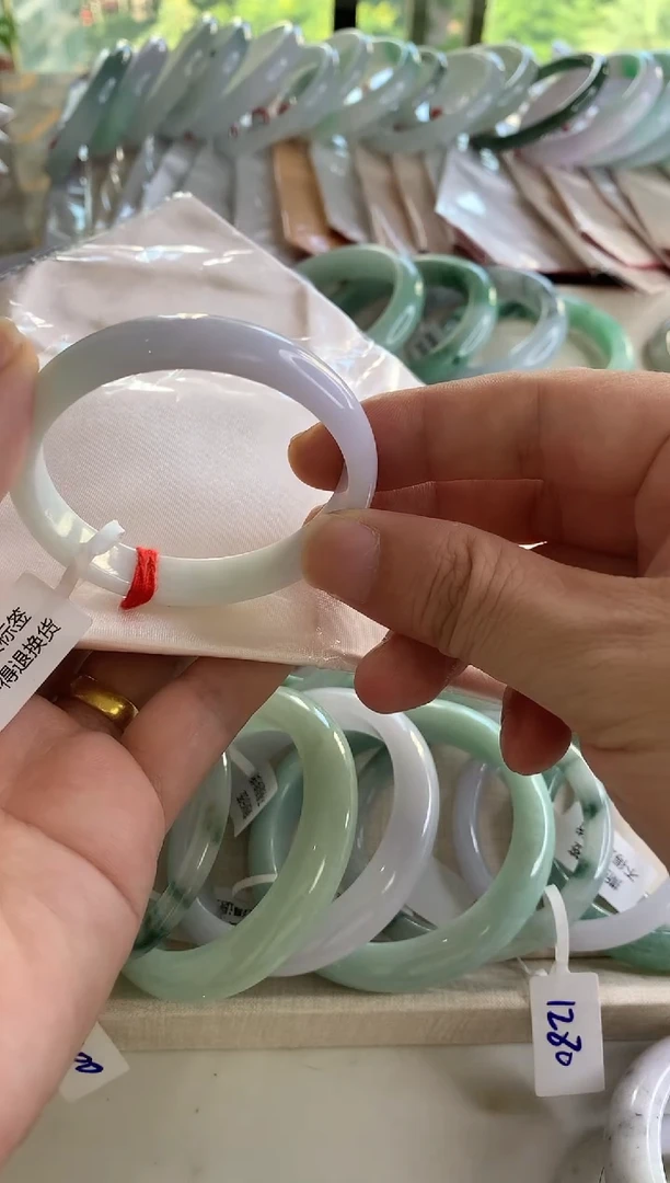 翡翠手镯未镶嵌贵妃紫色50.5