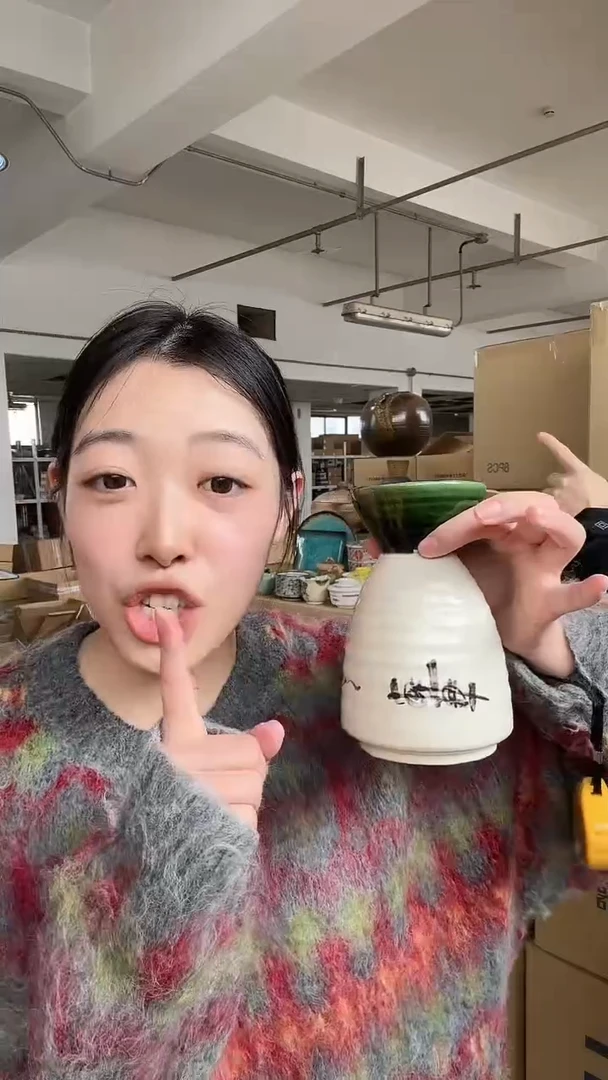 【闪购商品】1日本进口 织布拼白陶土壶